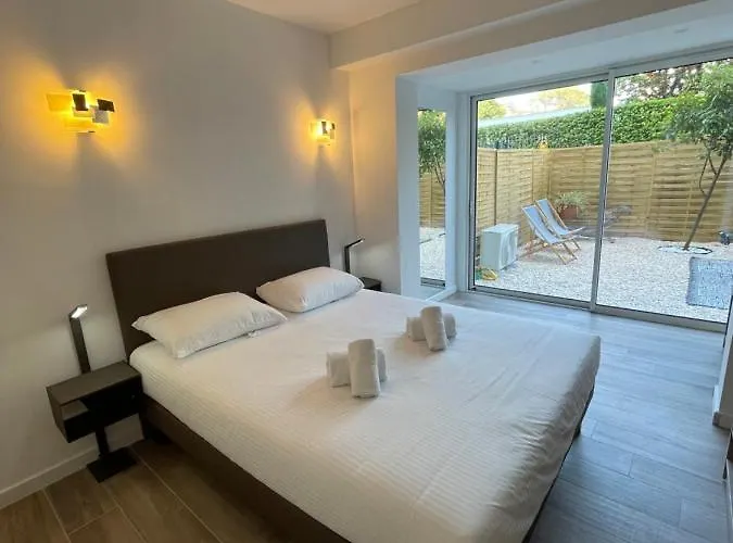 ホテル Chemin Des Sables - Juan Les Pins *