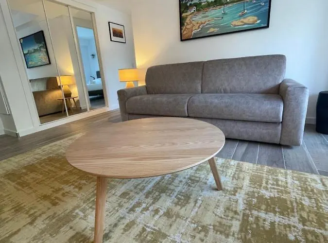 Chemin Des Sables - Juan Les Pins *