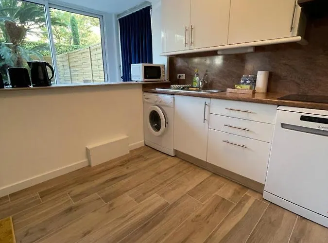 Chemin Des Sables - Juan Les Pins *